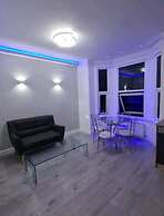 Second Av Flat 4, Hendon London