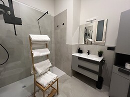 Happy Family Apartments Luna