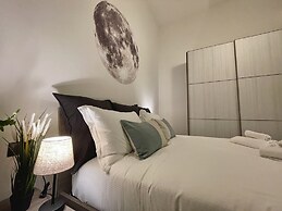 Happy Family Apartments Luna