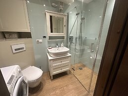 Rustic by 3City Rentals