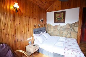 Ağva Tias Shelale Otel