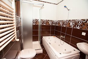 Ağva Tias Shelale Otel