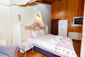 Ağva Tias Shelale Otel