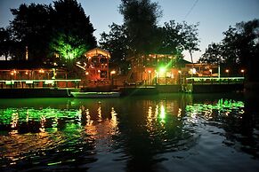 Ağva Tias Shelale Otel