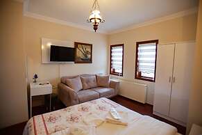 Ağva Tias Shelale Otel