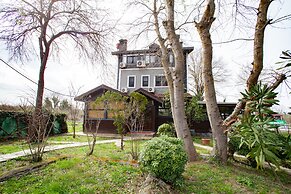 Ağva Tias Shelale Otel