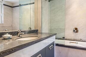 Analisa Luxury Villa