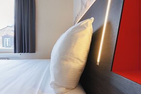 easyHotel Zurich City Main Station
