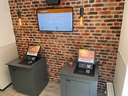 easyHotel Zurich Main Station