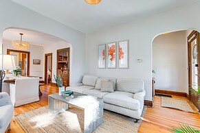 4 Mi to Downtown Denver: Washington Park Hideaway!