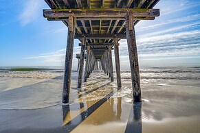 Renovated Ocean City Retreat - Walk to Beach!