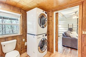 Dog-friendly Hiawassee Cabin w/ Decks & Fire Pit!