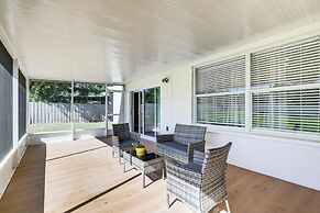 Valrico Home w/ Yard ~ 14 Mi to Downtown Tampa