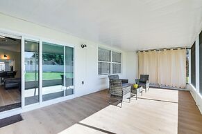 Valrico Home w/ Yard ~ 14 Mi to Downtown Tampa
