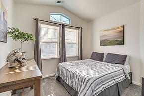 Sparks Home w/ Lake Access, 5 Mi to Downtown Reno!