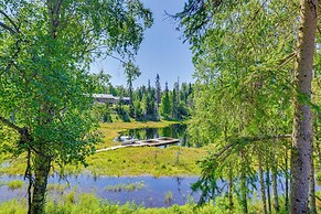 Cozy Kenai Abode w/ Private Deck: 5 Mi to Ocean!