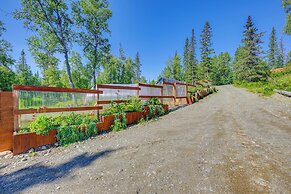 Cozy Kenai Abode w/ Private Deck: 5 Mi to Ocean!