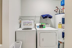 Murrells Inlet Condo w/ Pool Access, Near Beach!