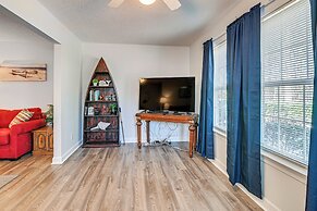 Murrells Inlet Condo w/ Pool Access, Near Beach!