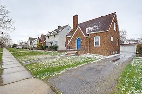 Wfh-friendly Abode w/ Home Gym in Cleveland