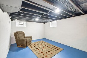 Wfh-friendly Abode w/ Home Gym in Cleveland