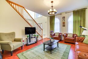 Pet-friendly Tobyhanna Escape Near Hiking & Skiing