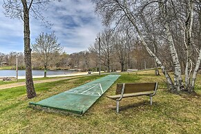 Pet-friendly Tobyhanna Escape Near Hiking & Skiing