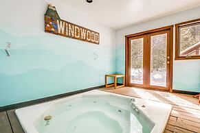 Downtown Frisco Townhome ~ 1 Mi to Lake Dillon!