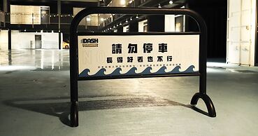 Dash Forwaves Hotel