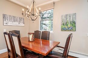 River Club 108 2 Bedroom Condo by Alpine Lodging Telluride