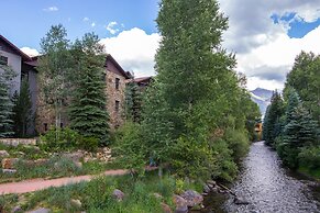 River Club 308 3 Bedroom Condo by Alpine Lodging Telluride