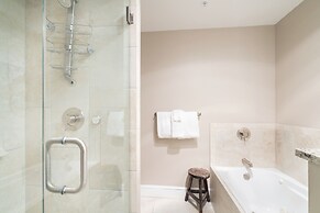 River Club 305 3 Bedroom Condo by Alpine Lodging Telluride