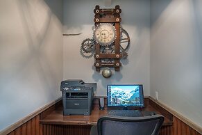 River Club 305 3 Bedroom Condo by Alpine Lodging Telluride