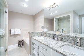 River Club 305 3 Bedroom Condo by Alpine Lodging Telluride