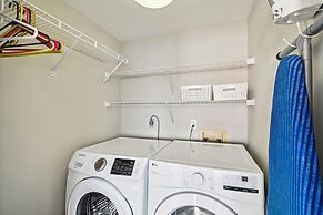 Waterview Towers 732 3 Bedroom Condo by RedAwning