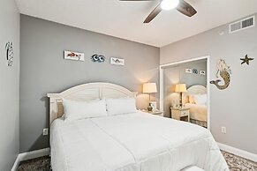 Waterview Towers 732 3 Bedroom Condo by RedAwning