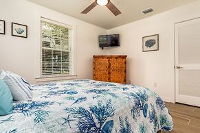 Las Brisas -131 Bienville 3 Bedroom Home by RedAwning