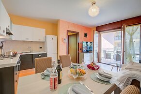 Montebello Apartment