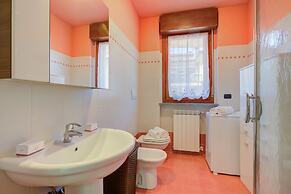 Montebello Apartment