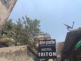 Hotel Triton