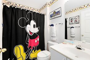 4 Bed Located in Davenport Only Minutes to Disney