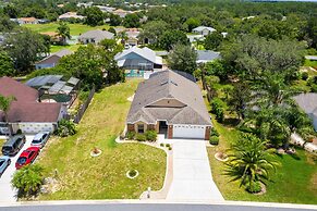 4 Bed Located in Davenport Only Minutes to Disney