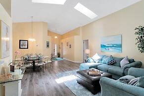 4 Bed Located in Davenport Only Minutes to Disney