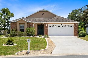 4 Bed Located in Davenport Only Minutes to Disney