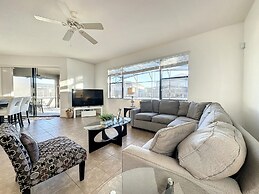 5 Bed South Facing Pool Close to Disney