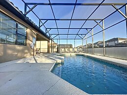 5 Bed South Facing Pool Close to Disney