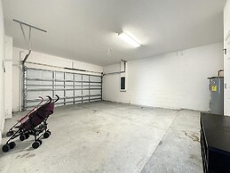 5 Bed South Facing Pool Close to Disney