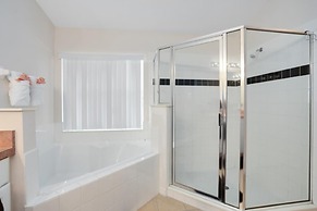 Beautiful 4 Bedroom 3 Bathroom Pool spa Villa