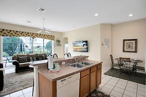 Tropical and Peaceful This 5 bed With Pool Spa