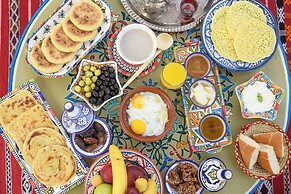 Dar Al Jeld Guesthouse